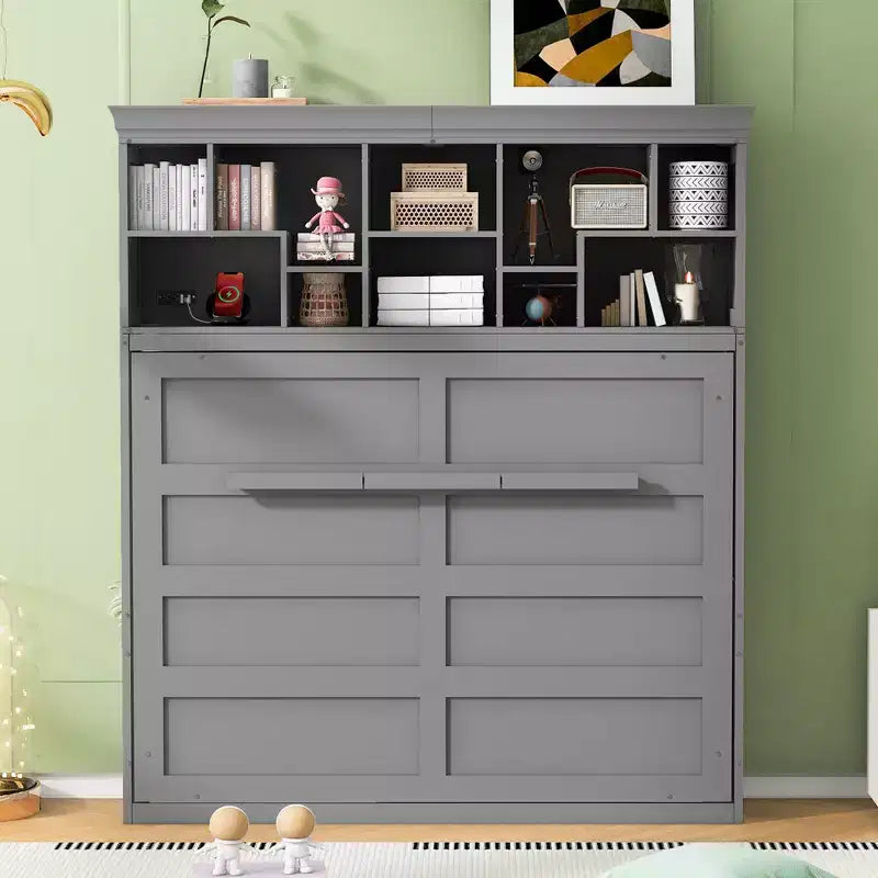 Letto a scomparsa matrimoniale Queen size dal design moderno, ripiegabile in un mobile con ripiani superiori e porte USB