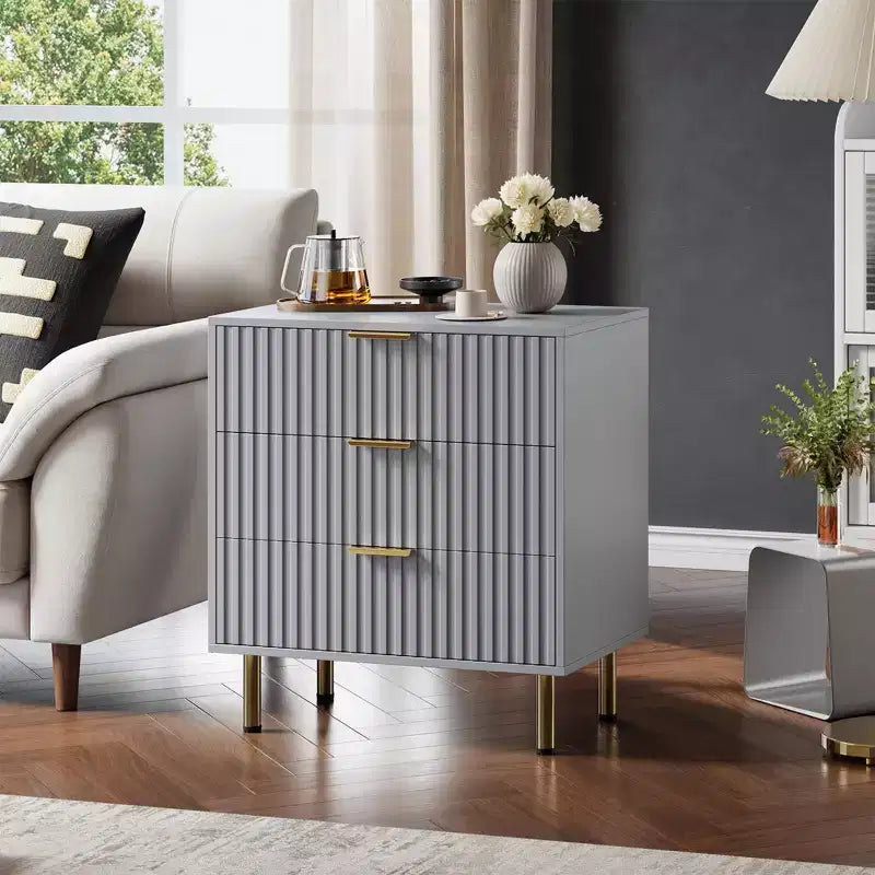 Comò a 3 cassetti per camera da letto, comodino moderno scanalato con cassetti profondi, cassettiera con piano largo, organizer in legno, tavolino