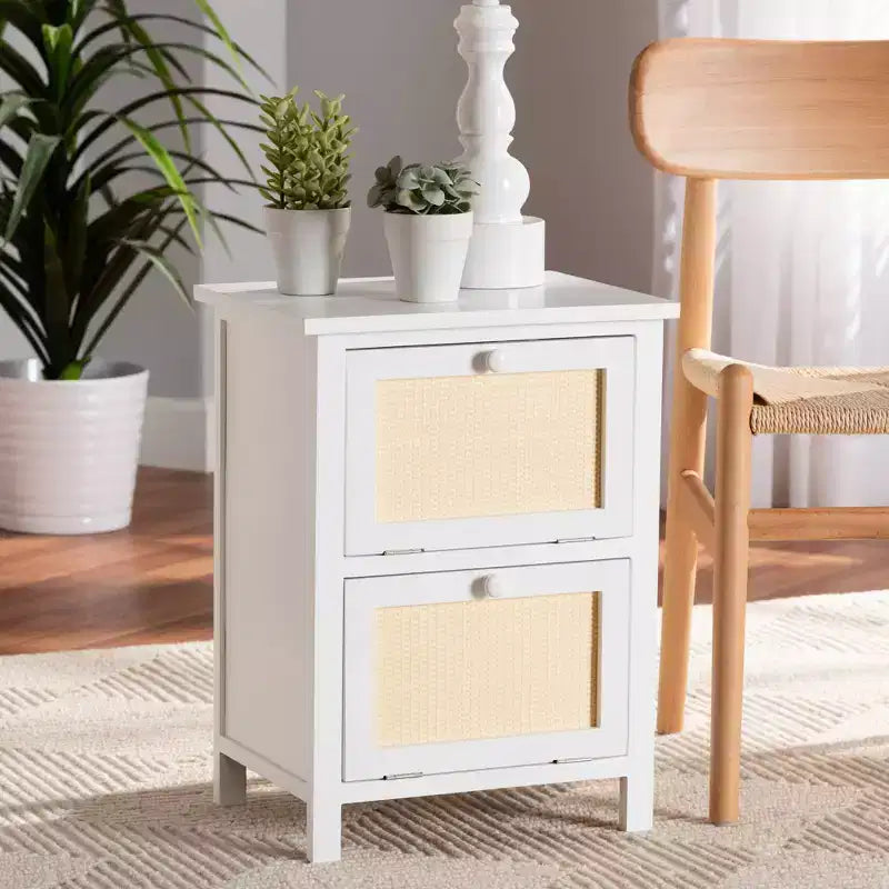 Comodino 2 ante in legno di rattan bianco