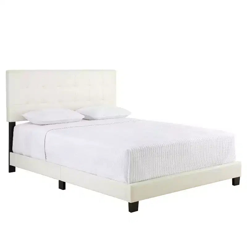 Letto matrimoniale Queen in ecopelle bianco con piattaforma